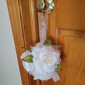 Floral ball